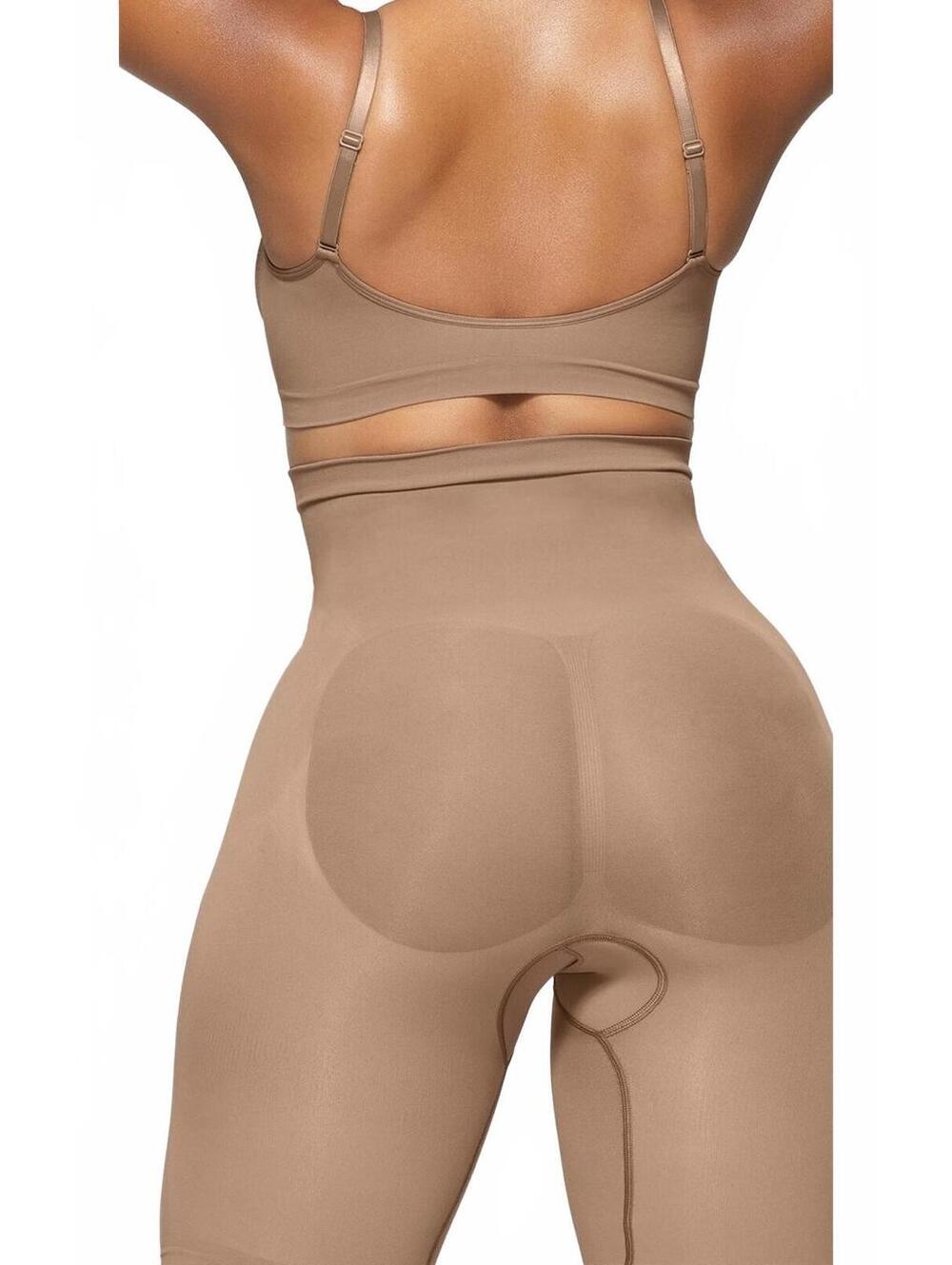 241 Everyday sculpt above the knee short